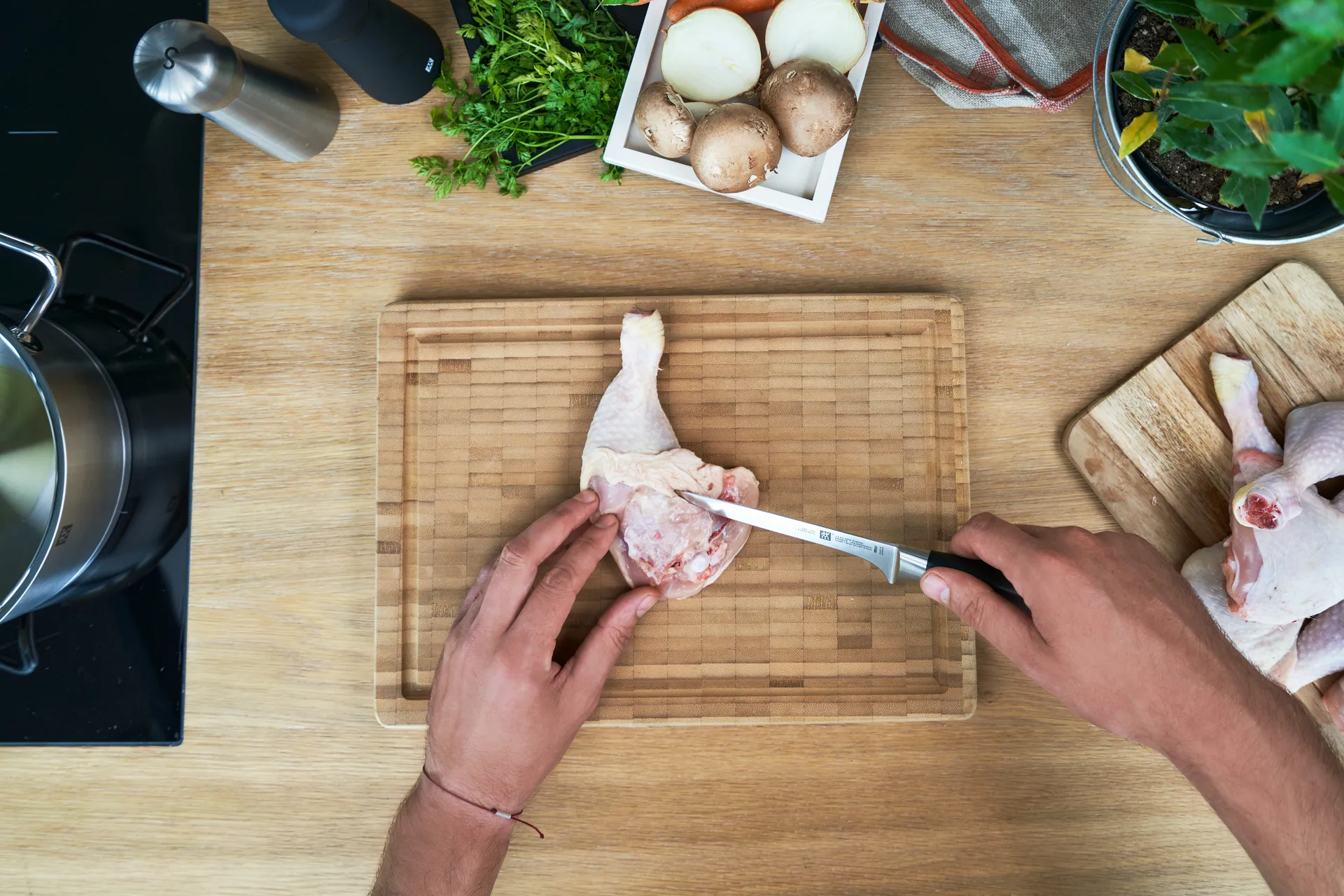 Zwilling Four Star boning knife 14 cm, Black-stainless steel Zwilling