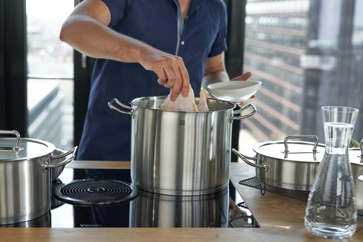 Zwilling Pro high-sided pot with glass lid, 13.3 L Zwilling