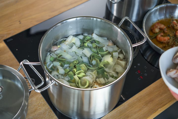 Zwilling Pro high-sided pot with glass lid, 8.1 L Zwilling