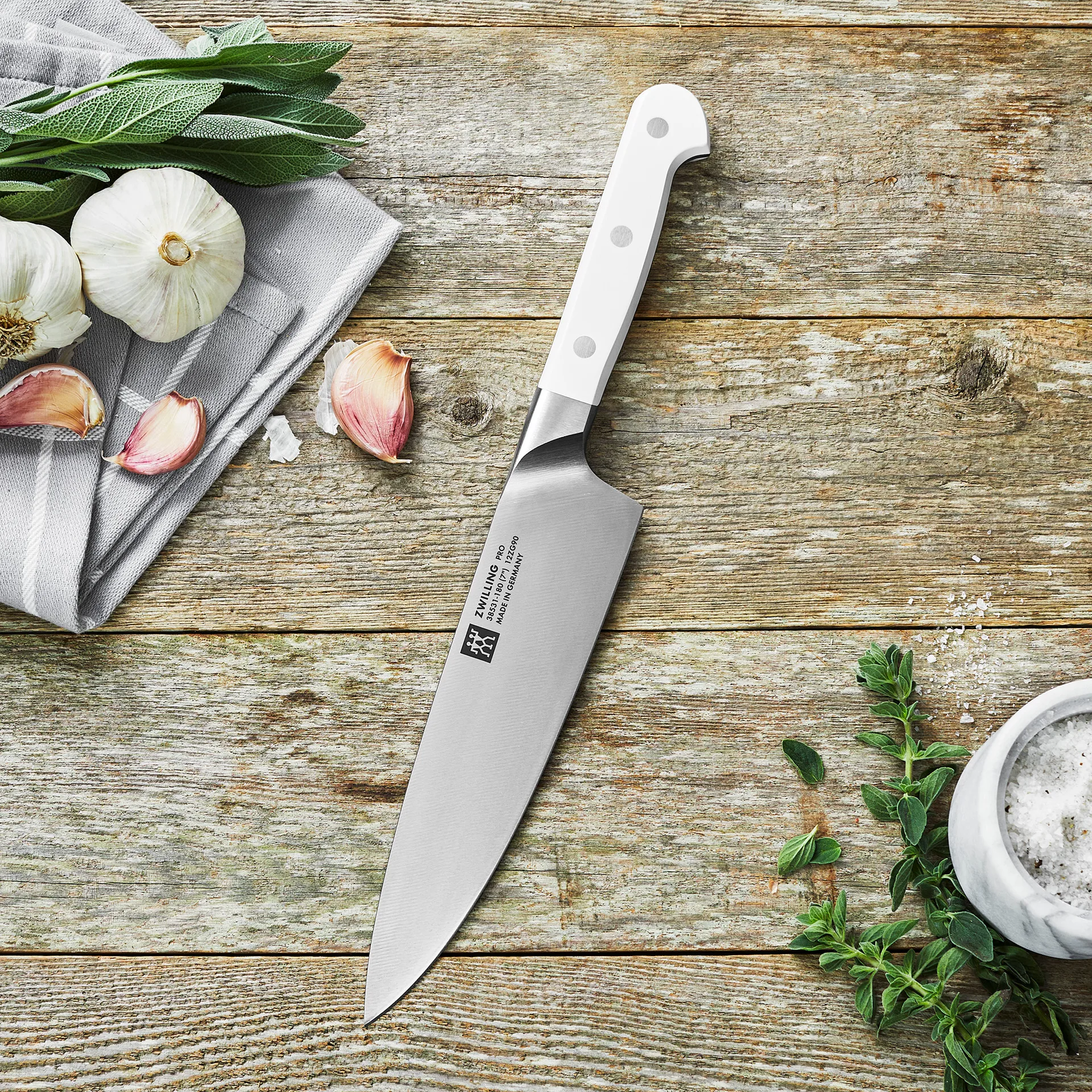 Zwilling Pro le Blanc chef's knife 18 cm, White-stainless steel Zwilling