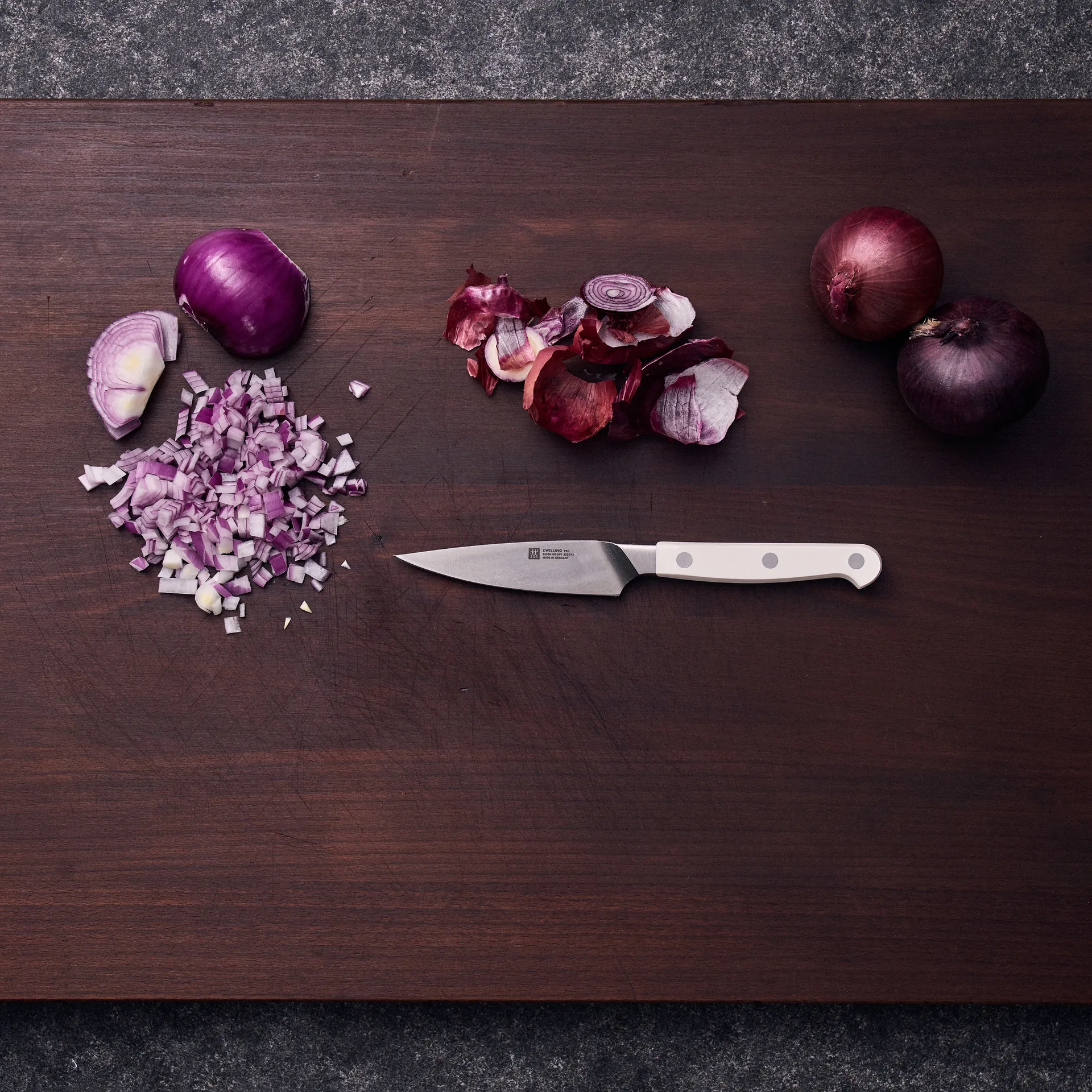 Zwilling Pro le Blanc paring knife 10 cm, White-stainless steel Zwilling