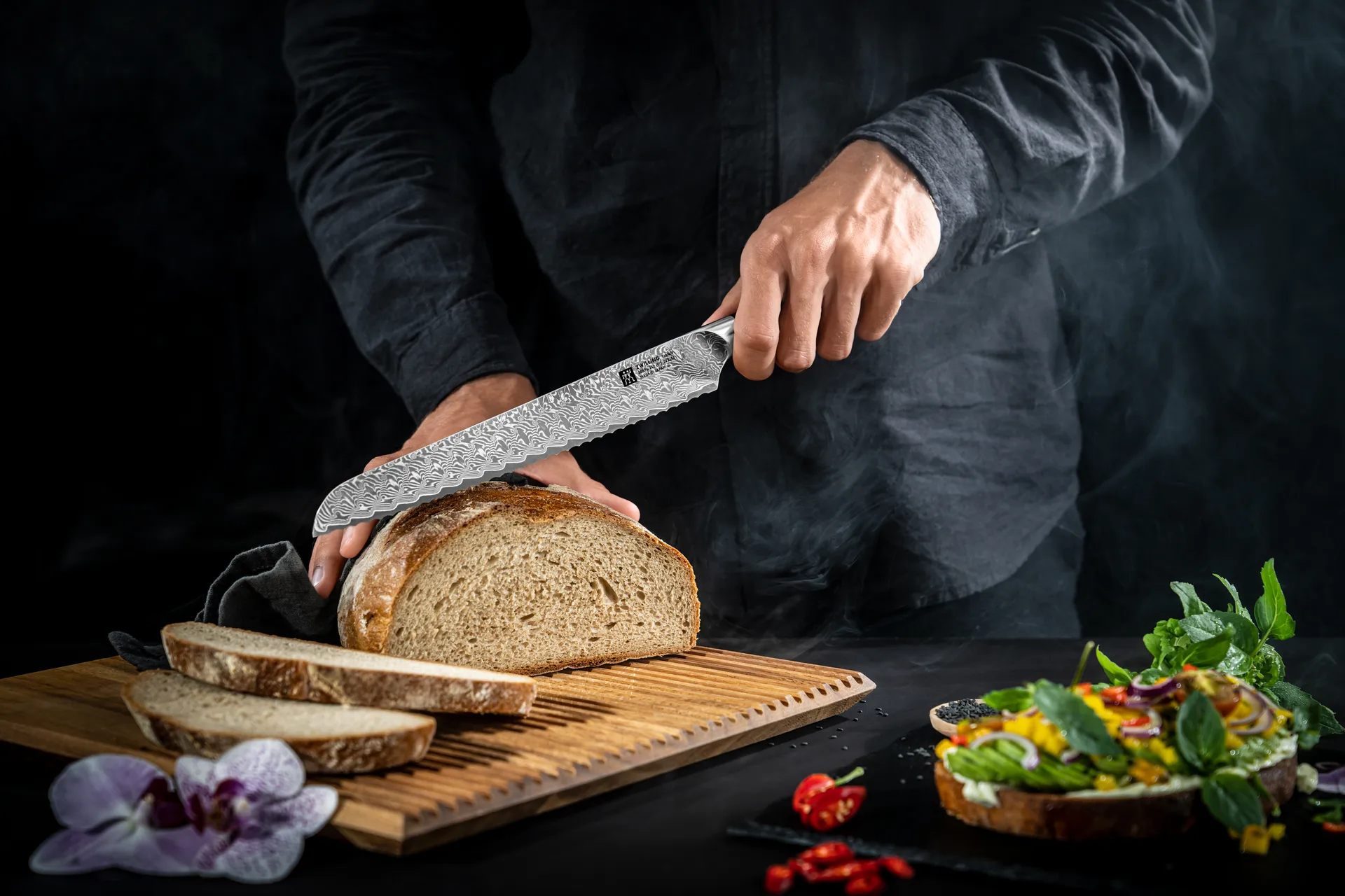Zwilling Tanrei bread knife 23 cm, Damascus-black Zwilling