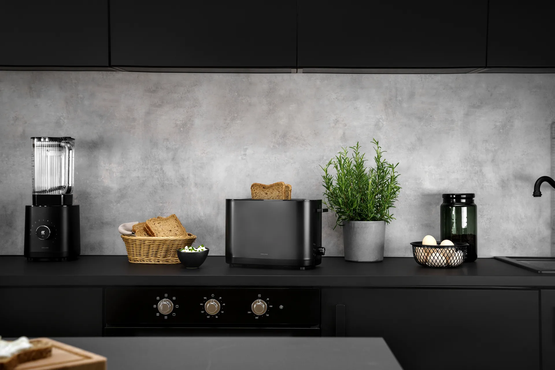 Zwilling toaster with bread warmer 2 short slots, Black Zwilling
