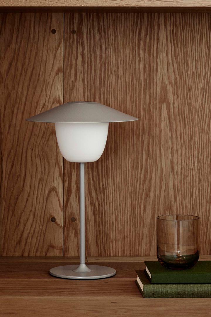 Blomus Ani mobile LED lamp is a portable lamp that is right on trend for autumn 2021.