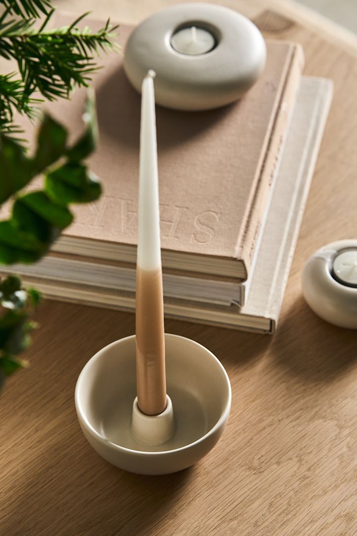 Simple candle holders like the Valley candle holder you see here from Scandi Living at the perfect addition to any minimalistic Christmas decor. 