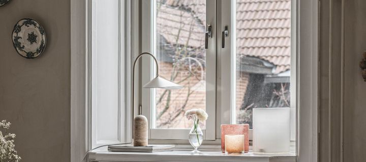 How To Style Your Windowsill 6 Simple