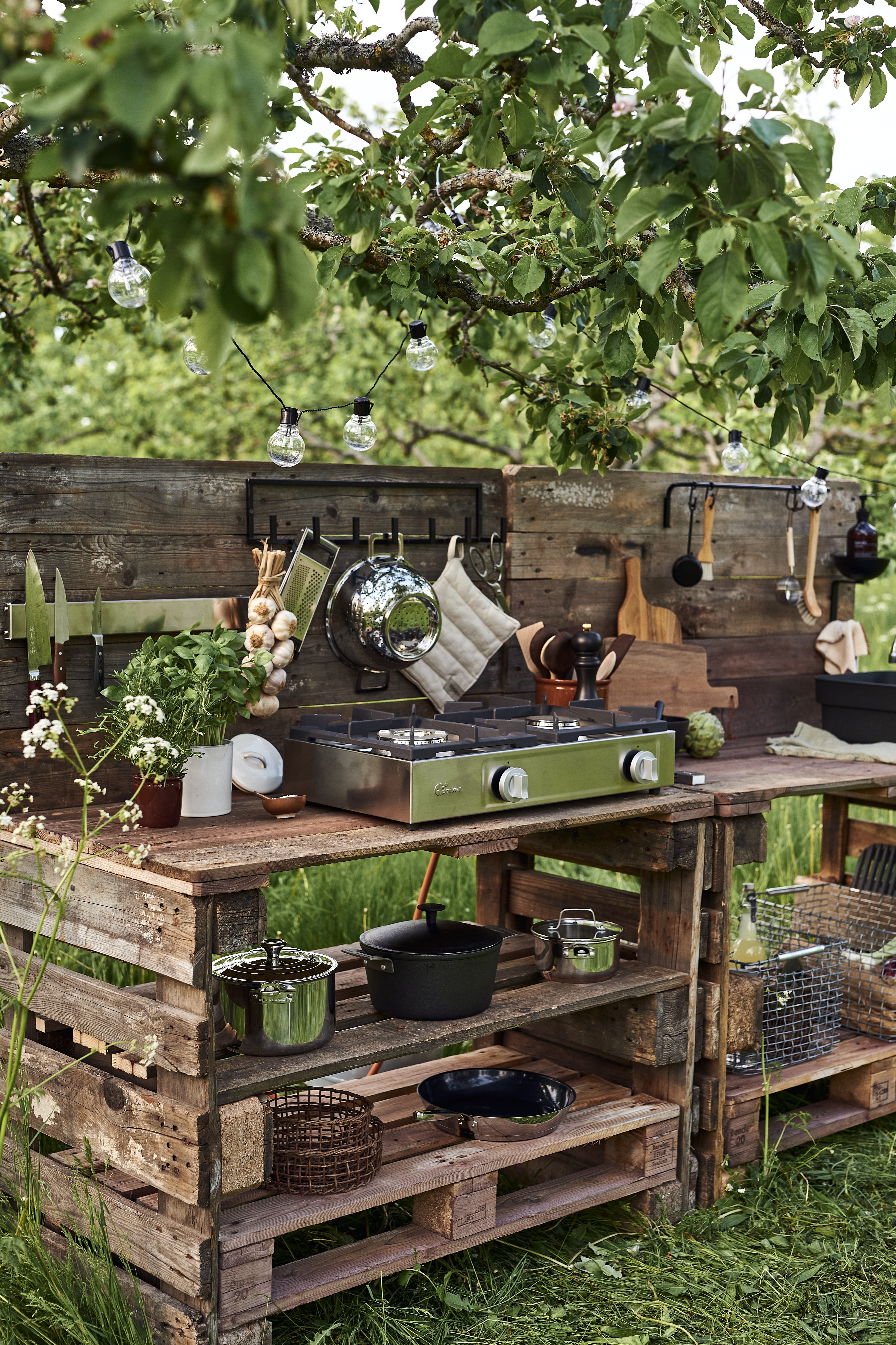 Inexpensive DIY Outdoor Kitchen Ideas