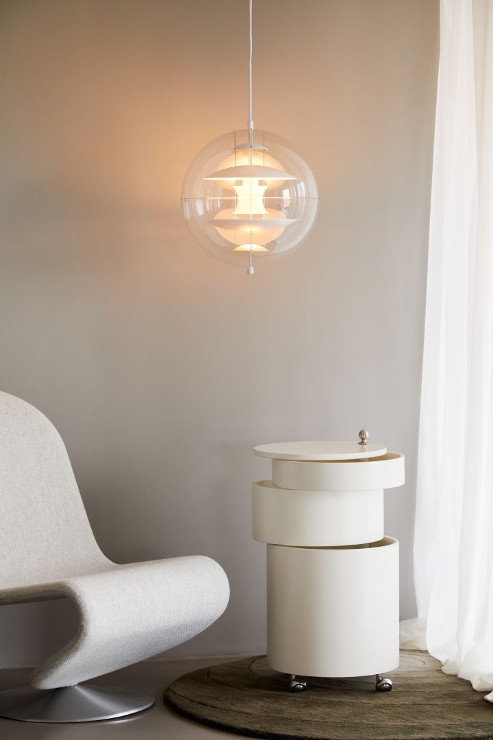 Transparent ceiling lamp, round side table in creamy white - Verpan shows what our interior will look like in 2022.