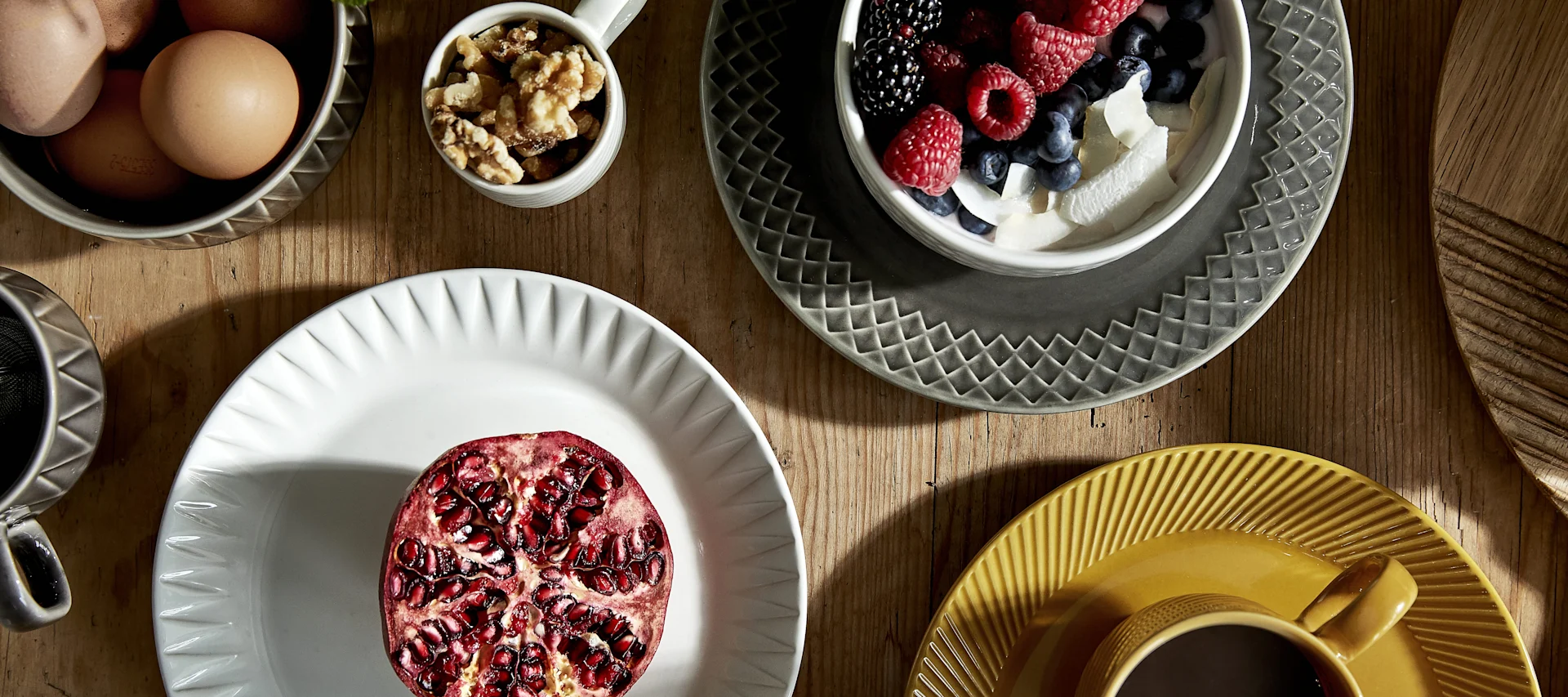 Breakfast served on tableware from Sagaform's Coffee & more collection.