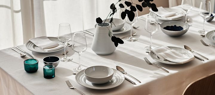 Service de Table 18 Pièces Floral 27cm Blanc