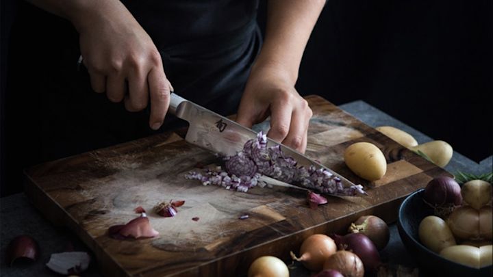 I Learned How to Chop Vegetables Thanks to This Sharp, Easy-to-Use  Victorinox Chef's Knife