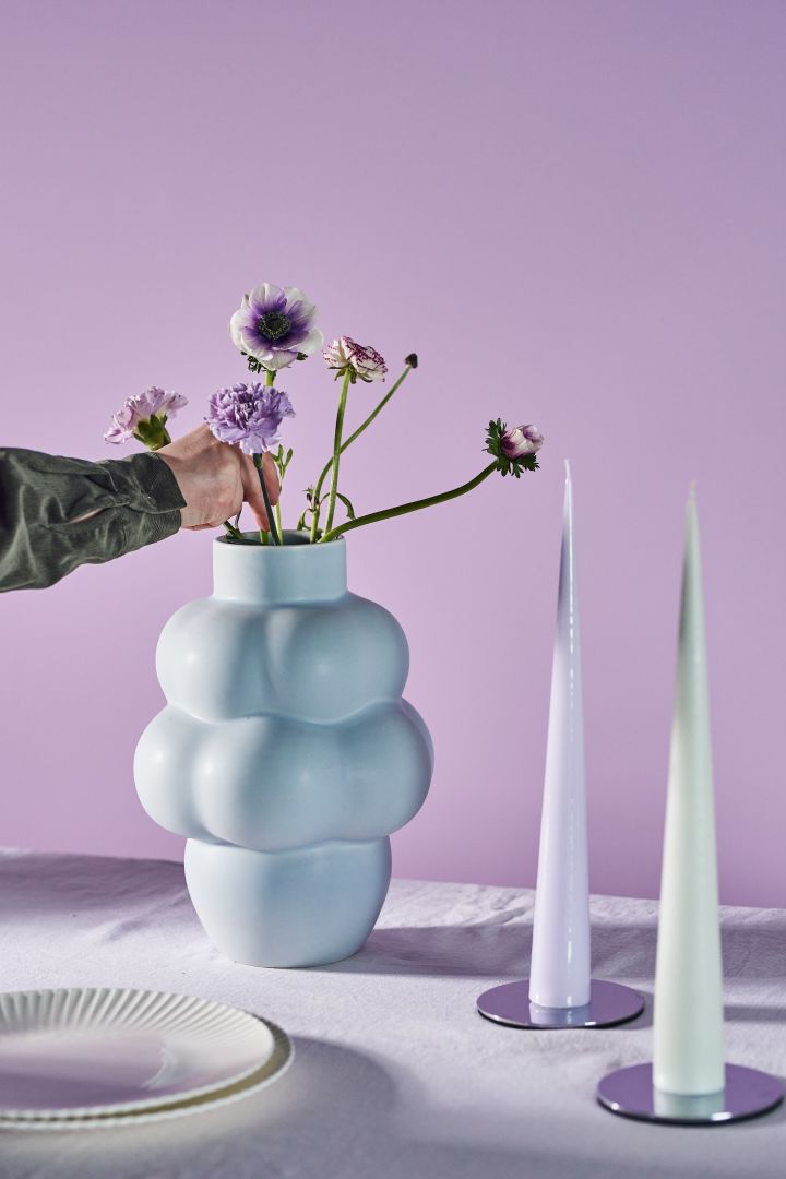 Purple and bubbly vases are some of the interior design trends for spring 2022 that can be picked up vases such as Balloon vase from Louise Roe Copenhagen.