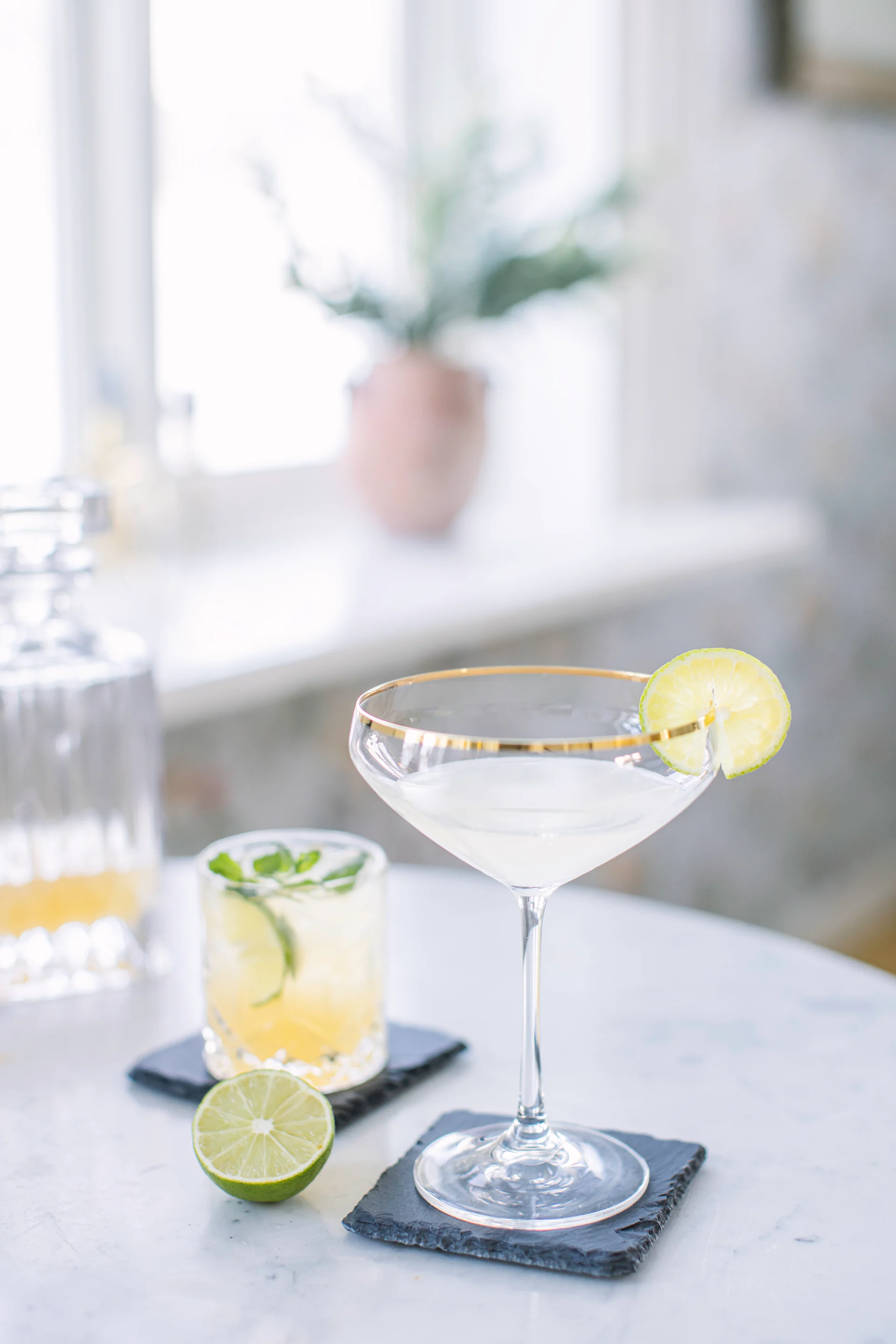 Serve your virgin daiquiri in a wide glass and on the Skiffer coaster from Dorre, for example.