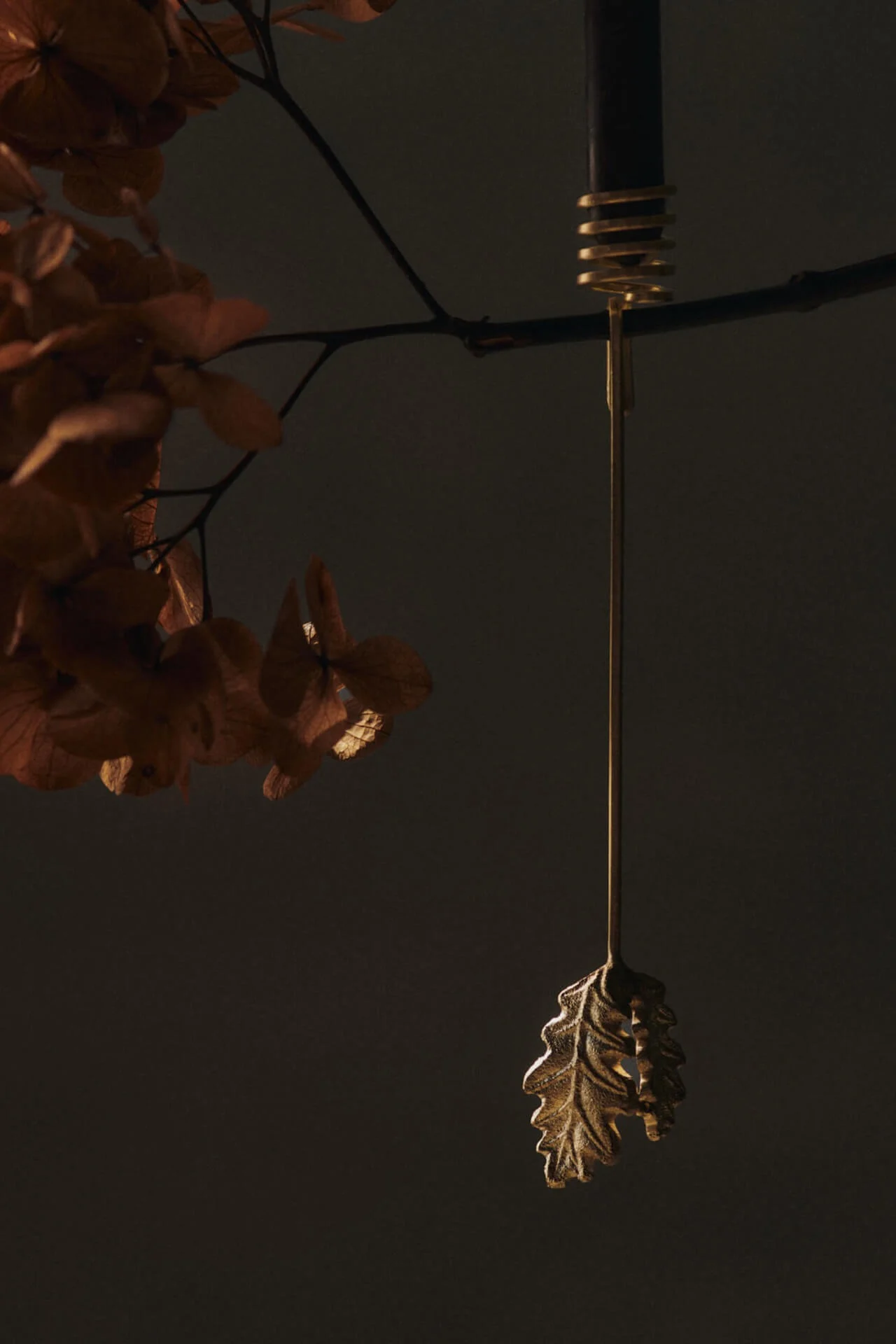 The Oak Leaf candle holders from Ferm Living can be hung on the Christmas tree, making them the perfect Christmas decoration for 2025.