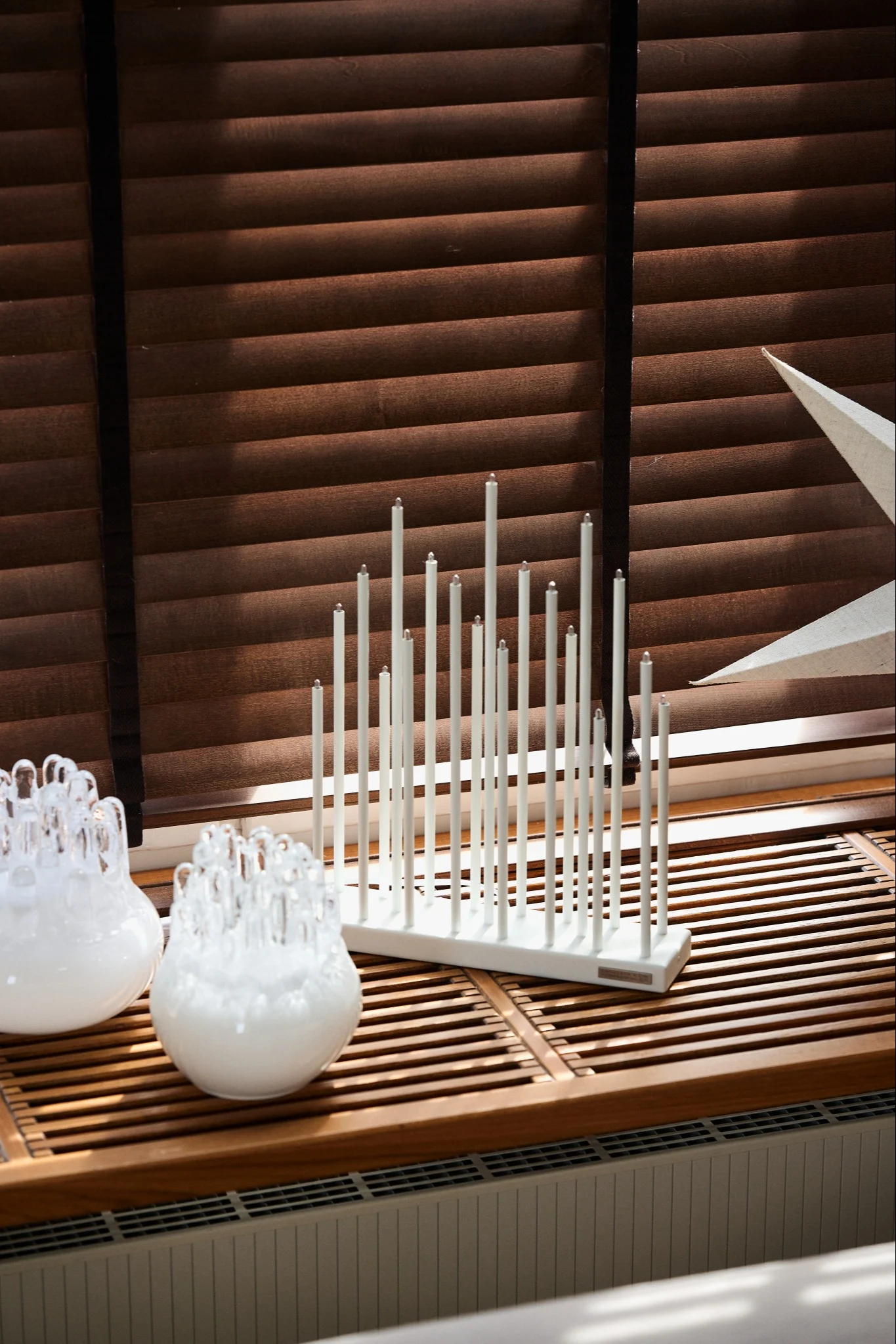 How to decorate with traditional Scandinavian Christmas decorations - The Elflugan original advent light from Elflugan is a very popular light to place in the window during the Scandinavian winter.