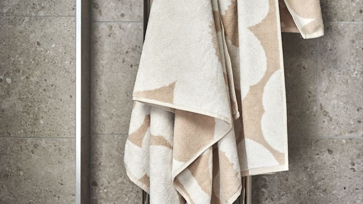 Classic Plush Bath Towel Set - Timeless Elegance for Your Bathroom