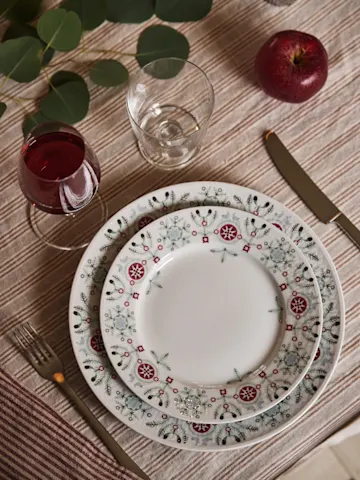 Buy Rörstrand Dinnerware sets & Porcelain at NordicNest.com