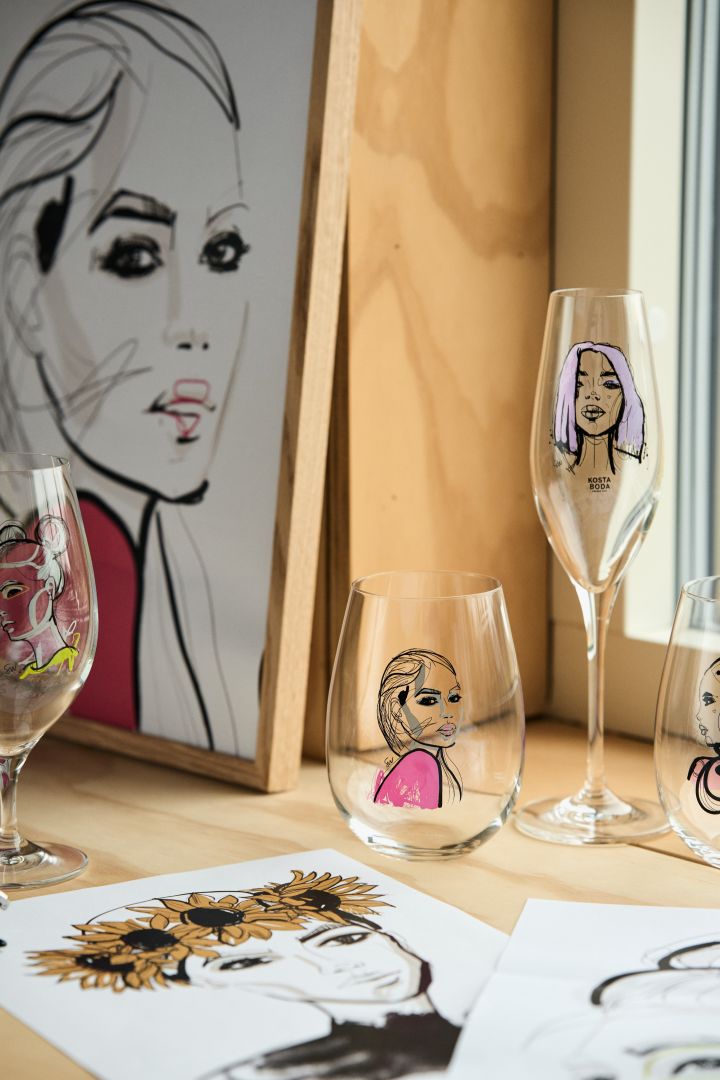 The glass series All About you from Kosta Boda - here water and champagne glasses.