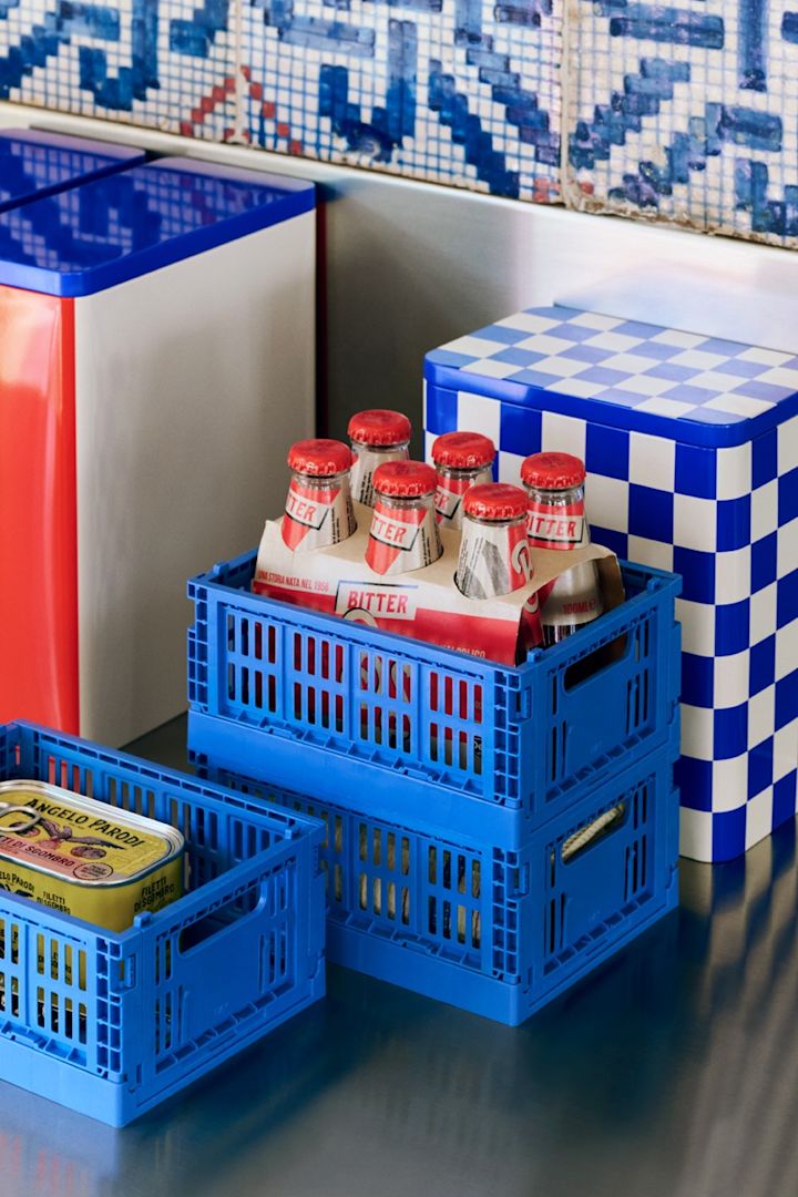 The Colour Crate boxes from HAY are available in different colours and sizes and help you organise your pantry.