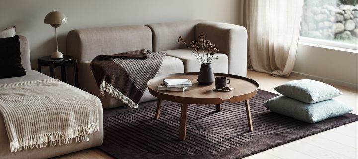 NJRD designed by Swedish prince Carl Philip Bernadotte and Oscar Kylberg. You will find wool rugs, recycled cotton throws, vases and porcelain. 