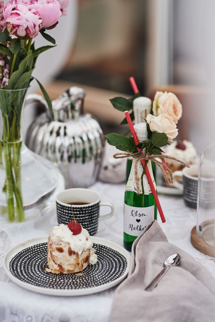 Set a romantic table with Marimekko coffee cup and small plate for Valentine's Day.