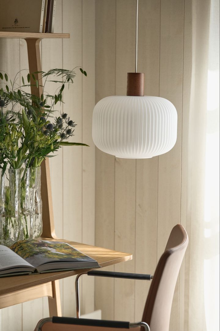 Japandi: Here you can see the Fair pendant light from Scandi Living hanging above a desk.