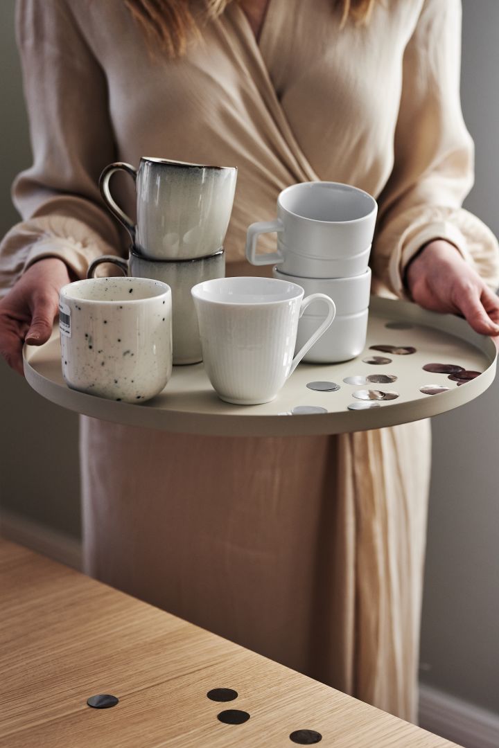 Design gifts for all occasions - here the Lines cup by NJRD, the Freckle cup in Vanilla by Scandi Living.