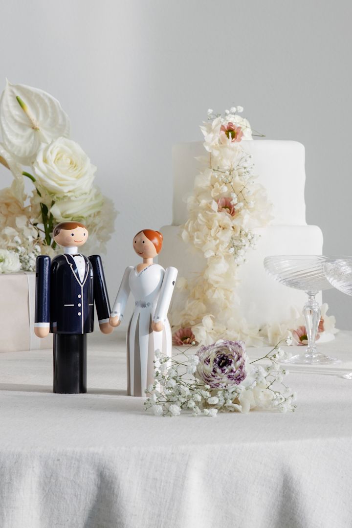 Kay Bojesen Bride & Bridegroom is an elegant and adorable classic for the bride and groom.