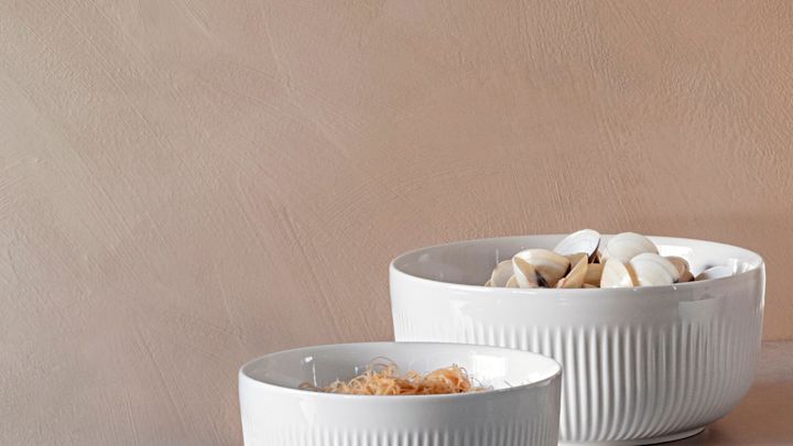 Large Deep Serving Bowl in 2023  Serving bowls, Kitchen bowls