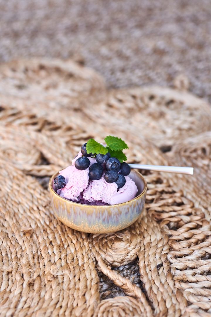 Bucket list tip number 8 - Make your own ice cream.